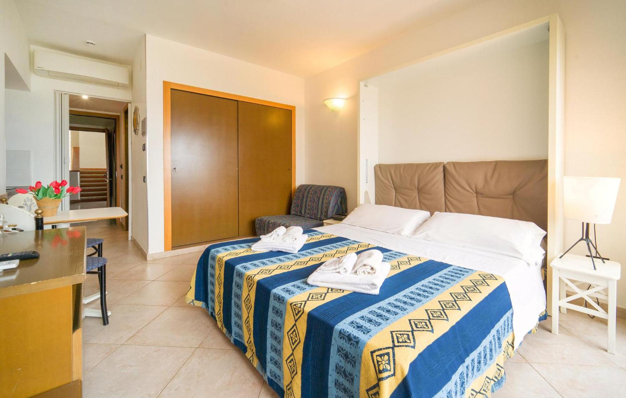 Mono 2 Apartment Lido di Mondello Bagian luar foto